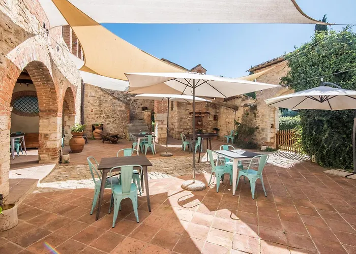 Κατάλυμα σε φάρμα La Cantina